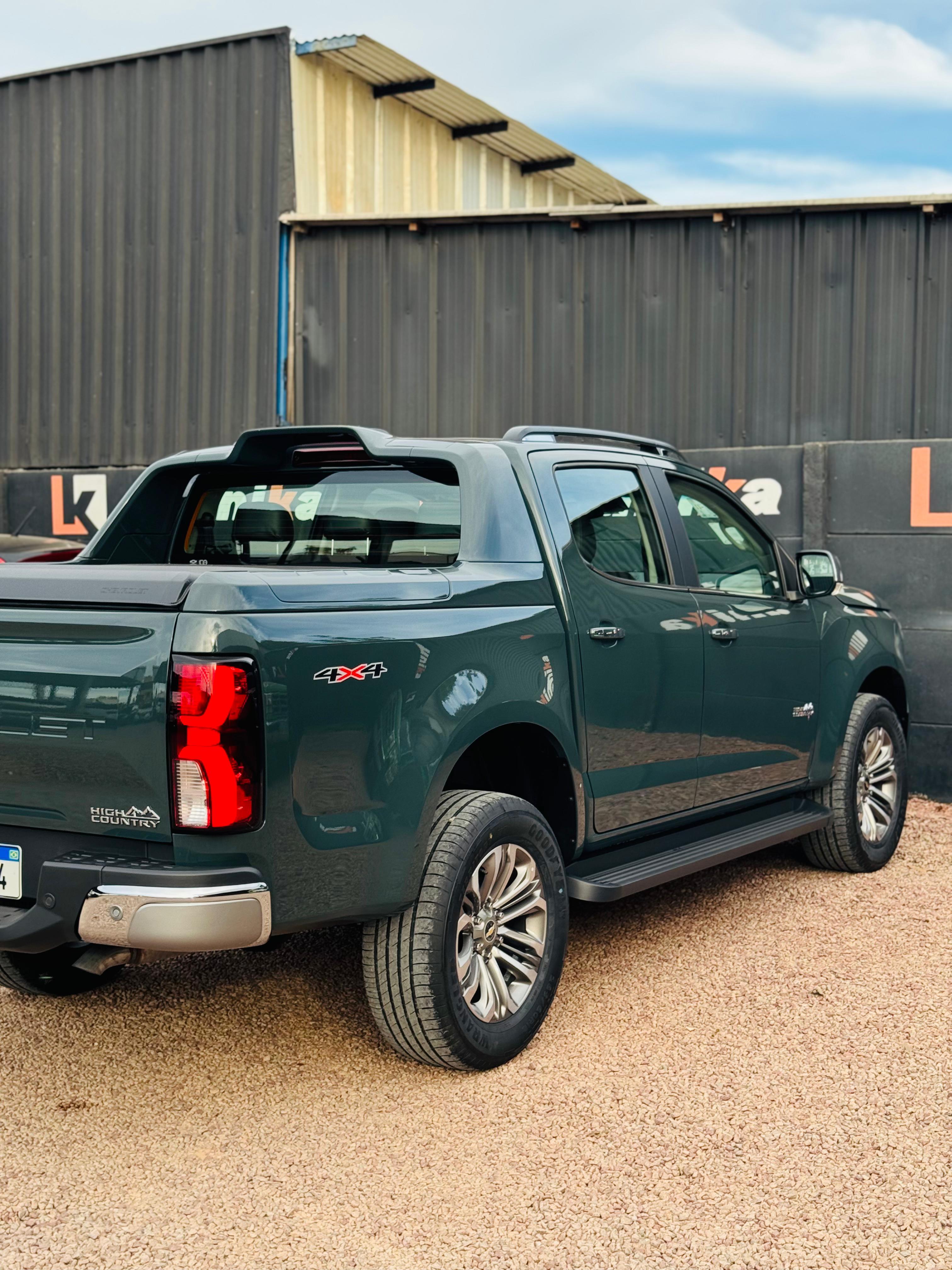 S10