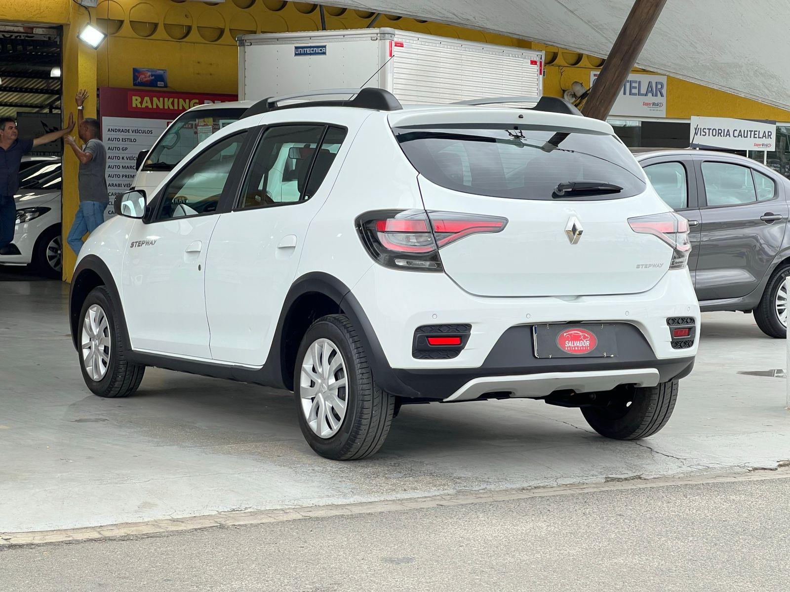 RENAULT SANDERO