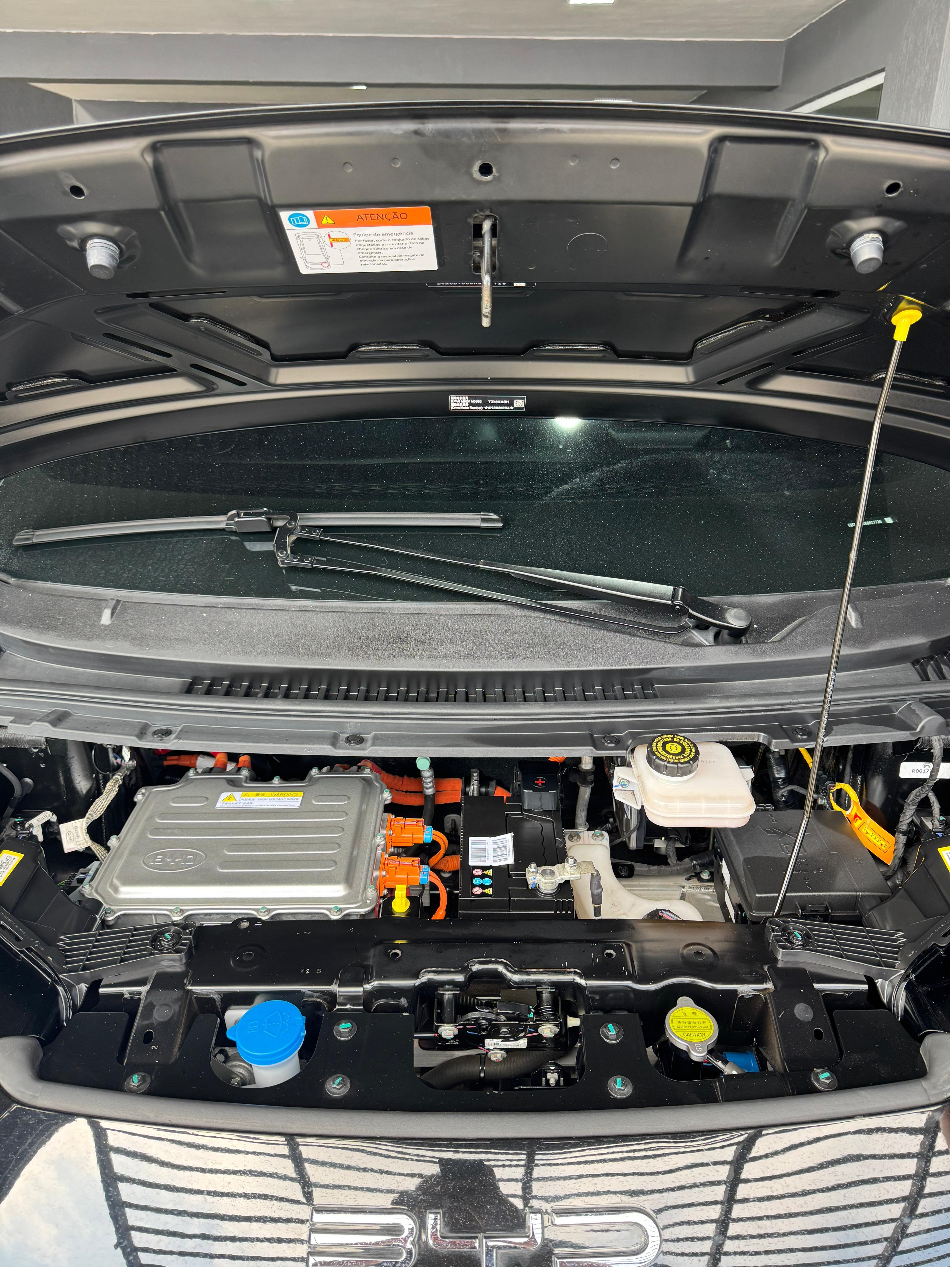 Plata Motors