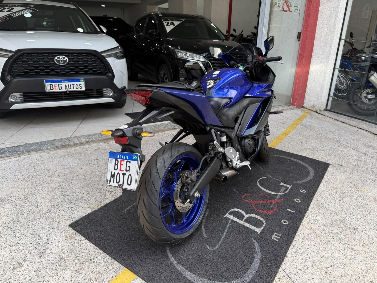 YZF R3 ABS