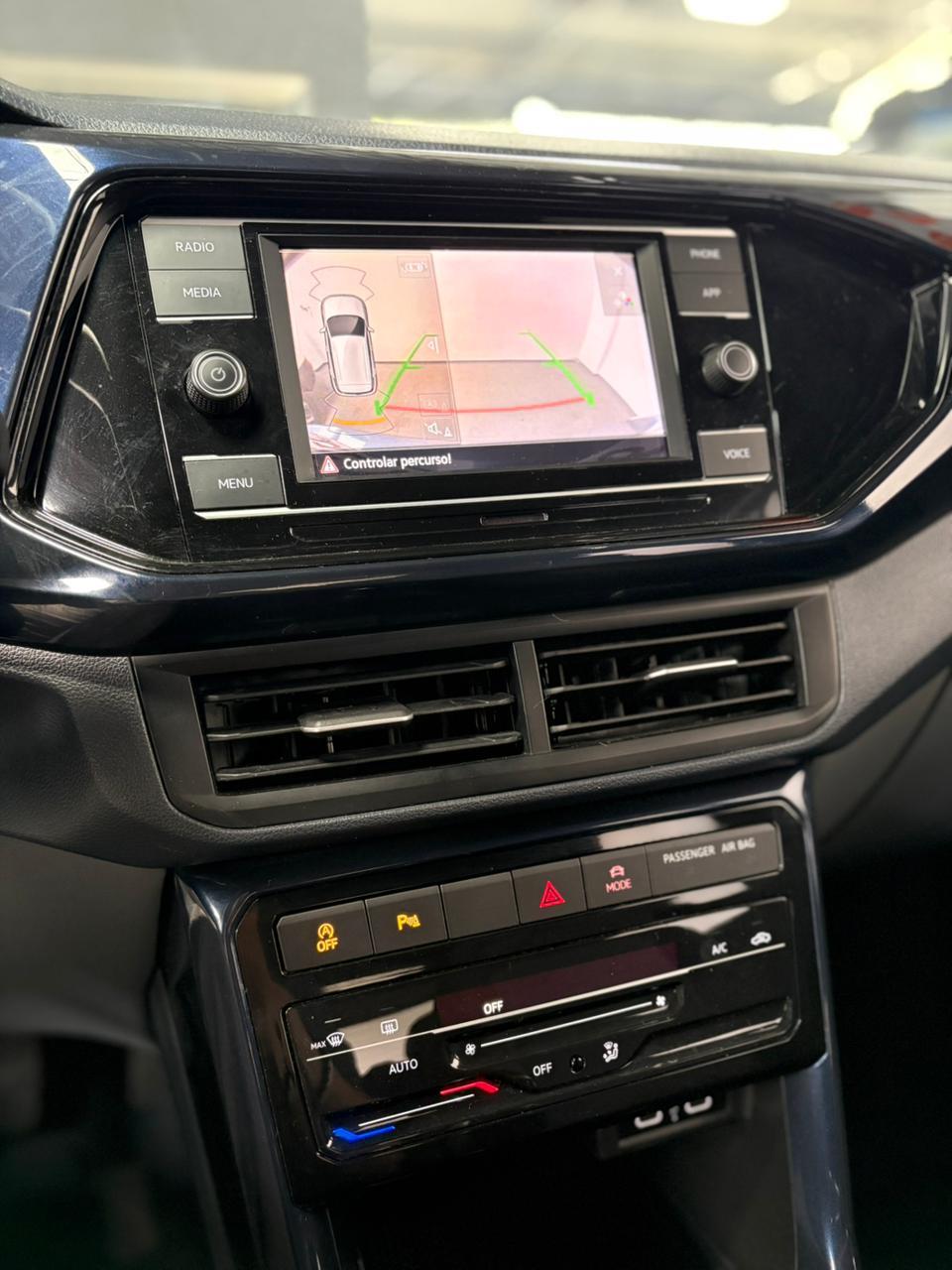 T-CROSS