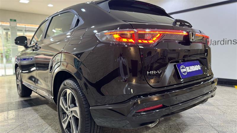 HR-V
