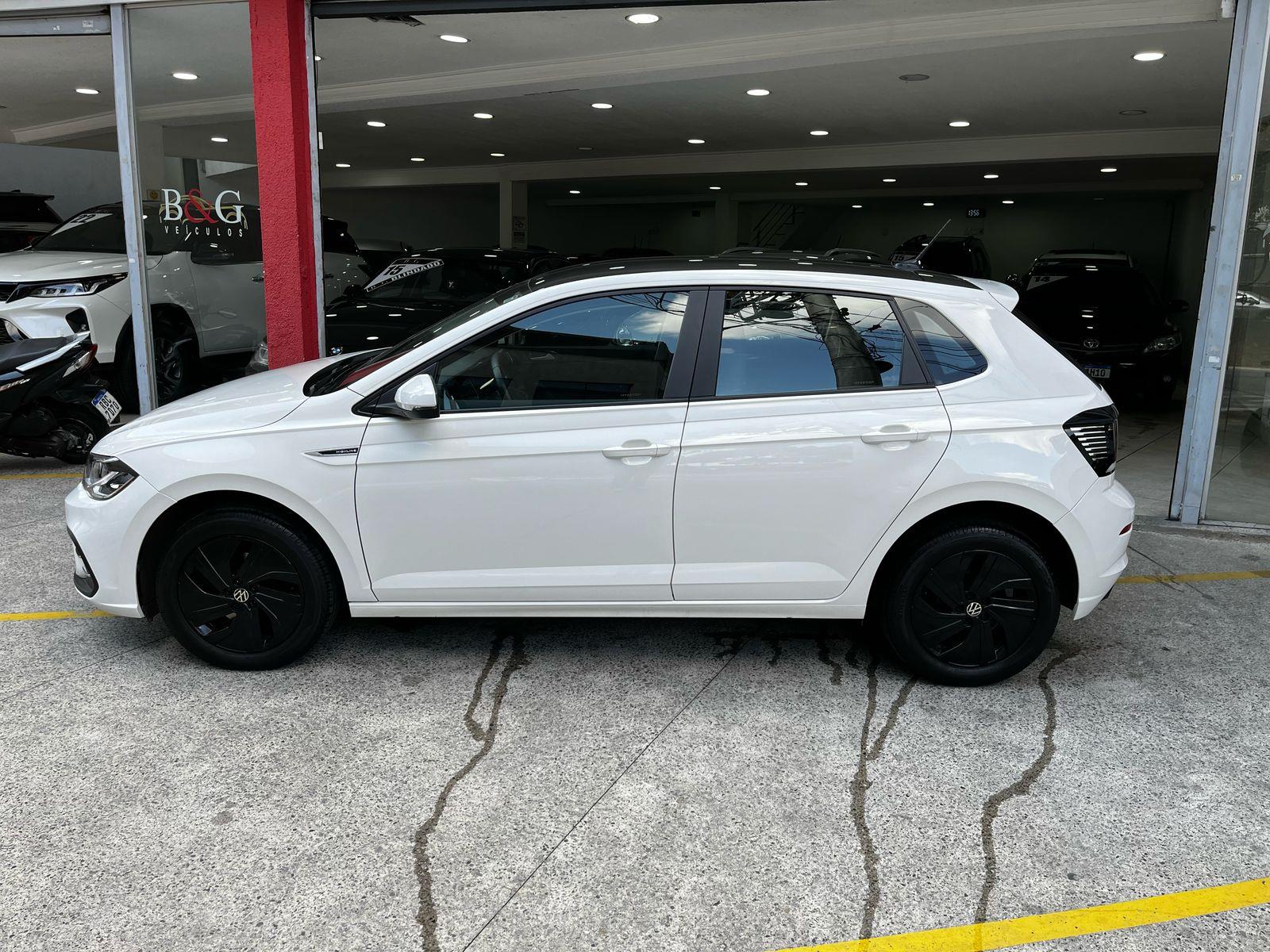 POLO