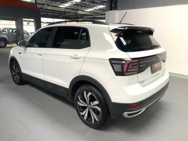 T-CROSS