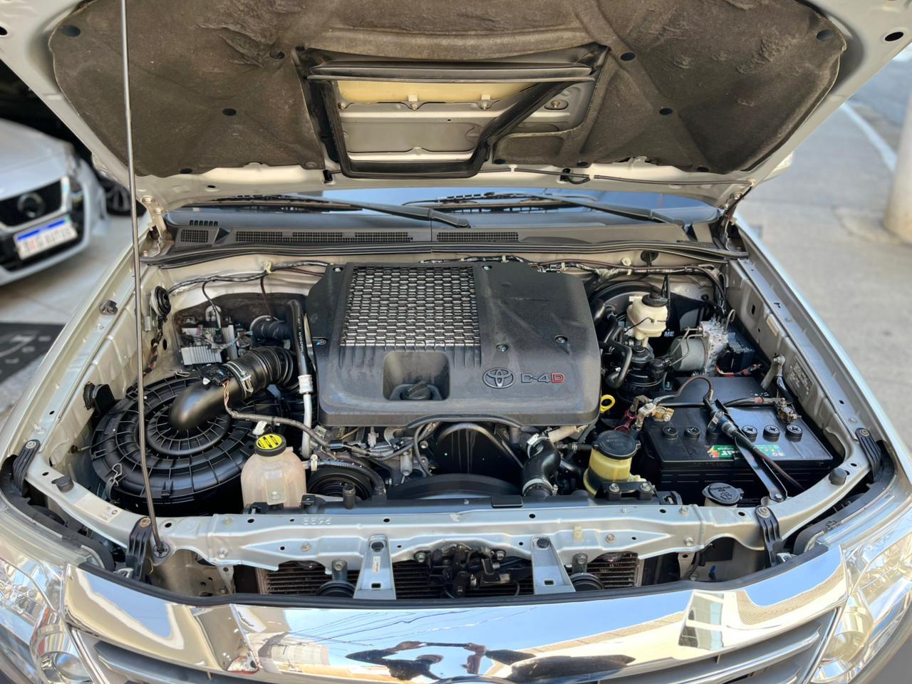 HILUX SW4