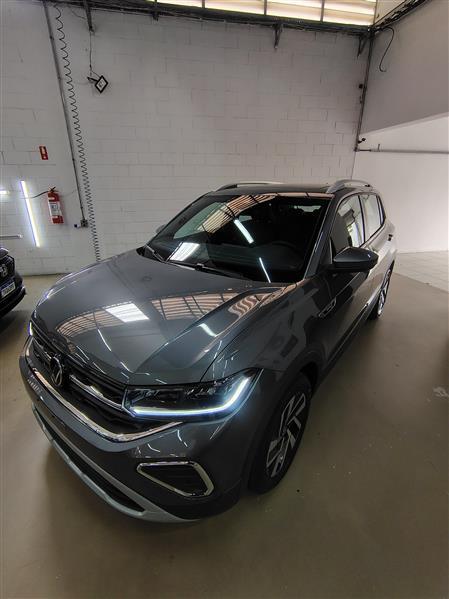 T-CROSS