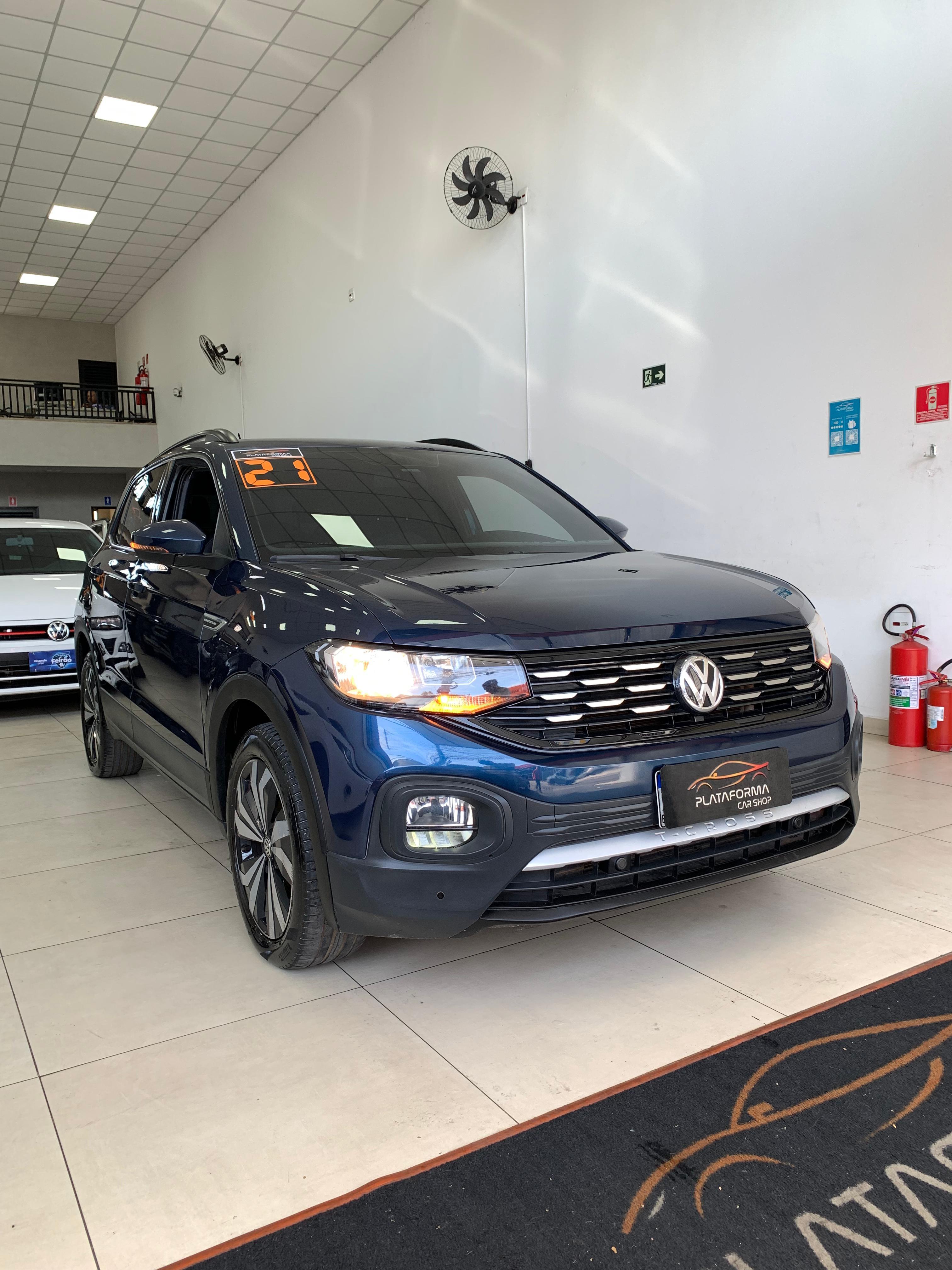 T-CROSS