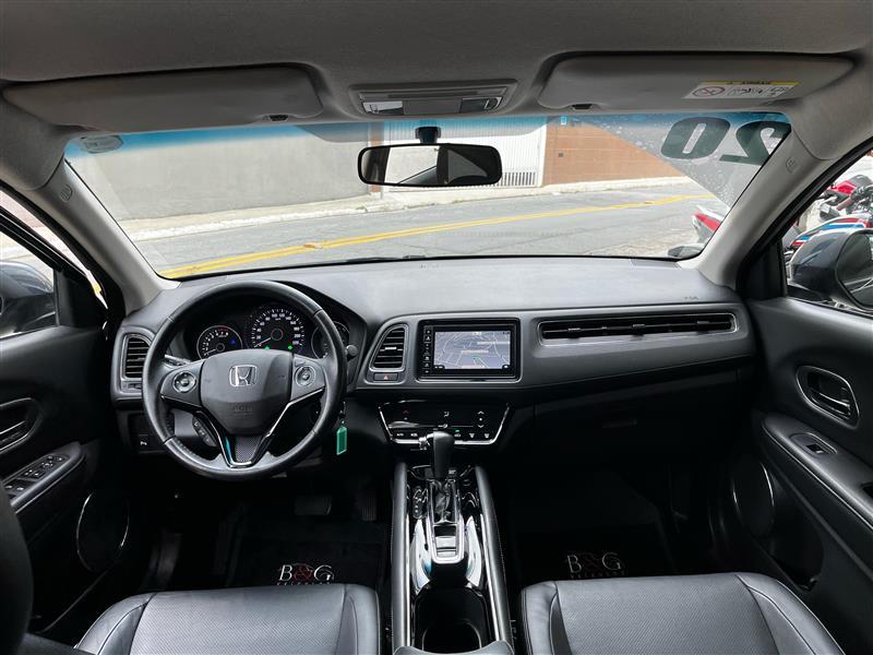 HR-V