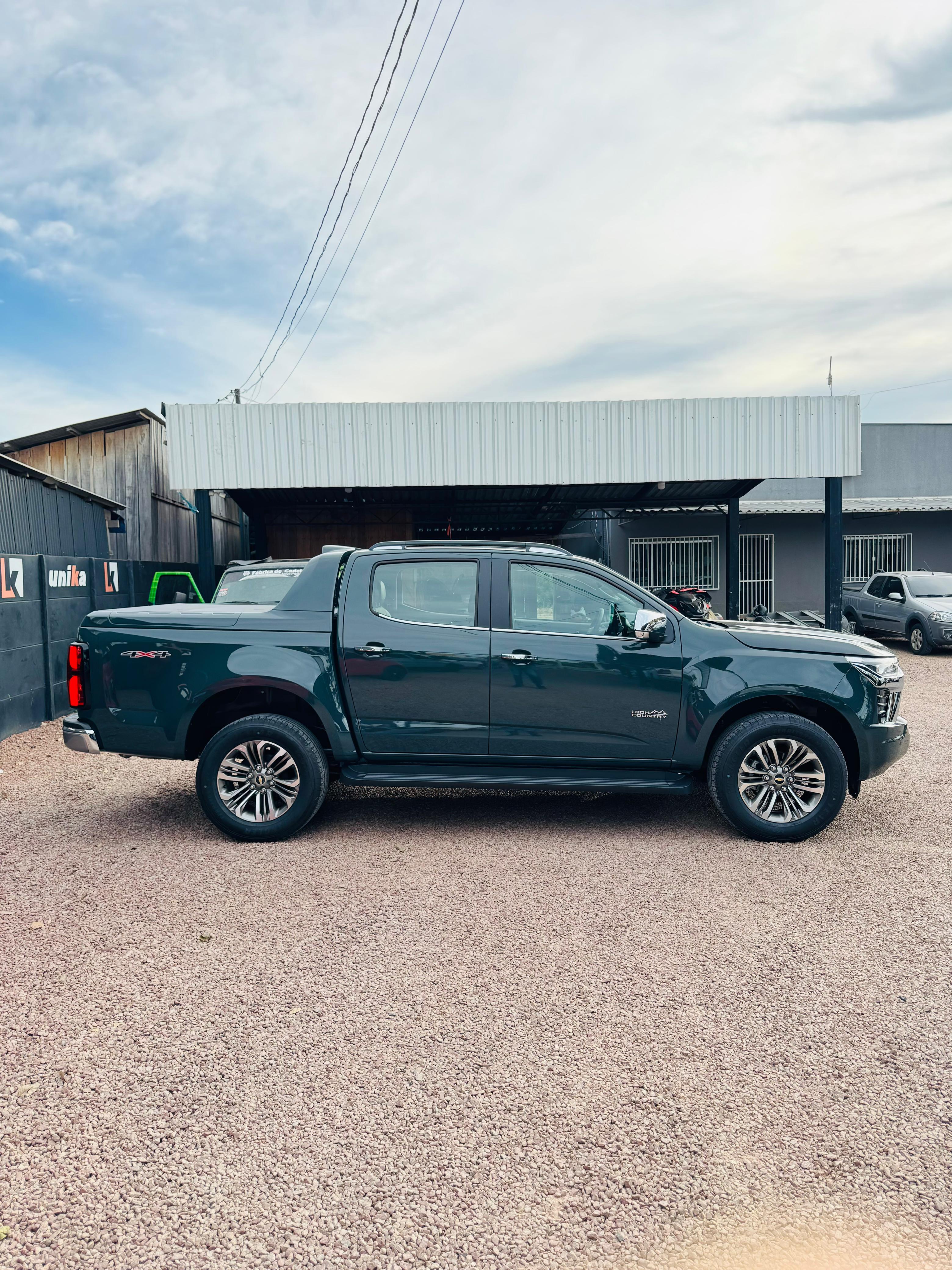 S10