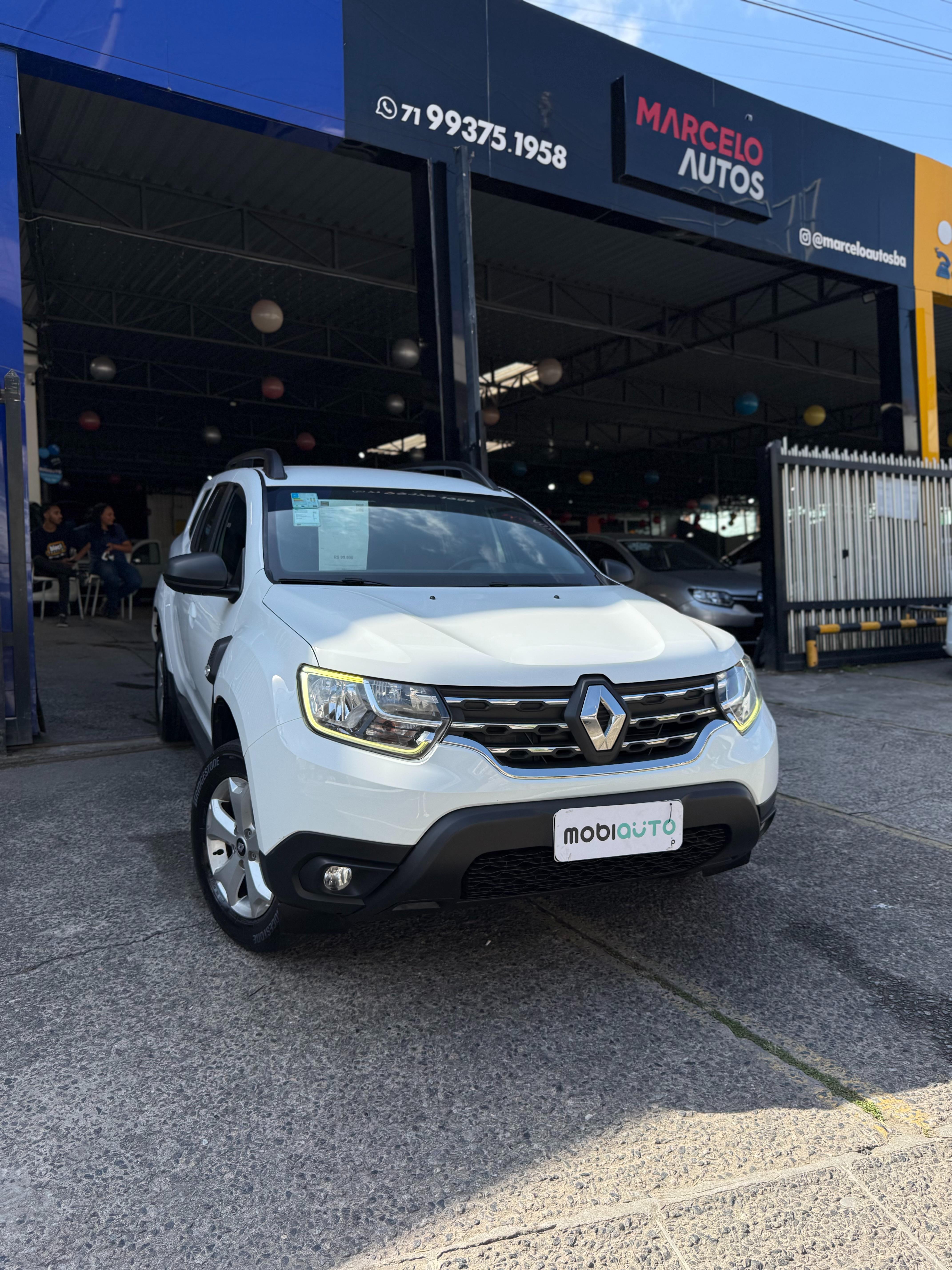 RENAULT DUSTER