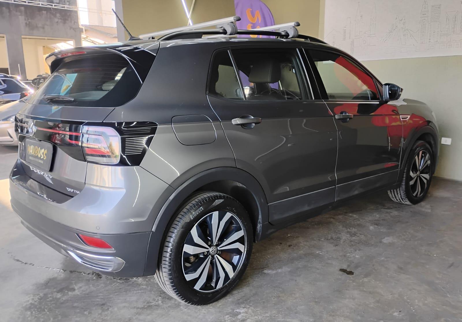 T-CROSS