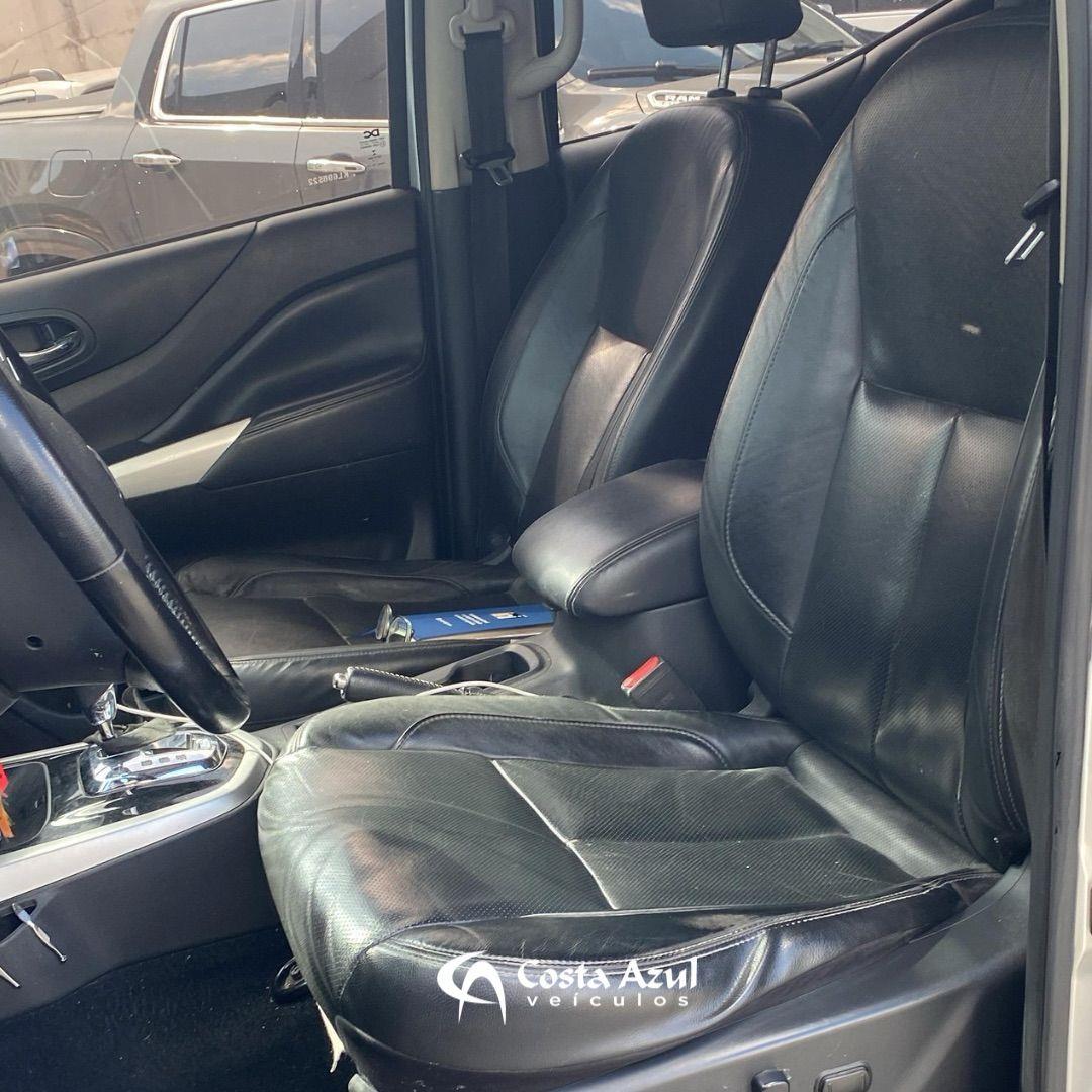 NISSAN FRONTIER