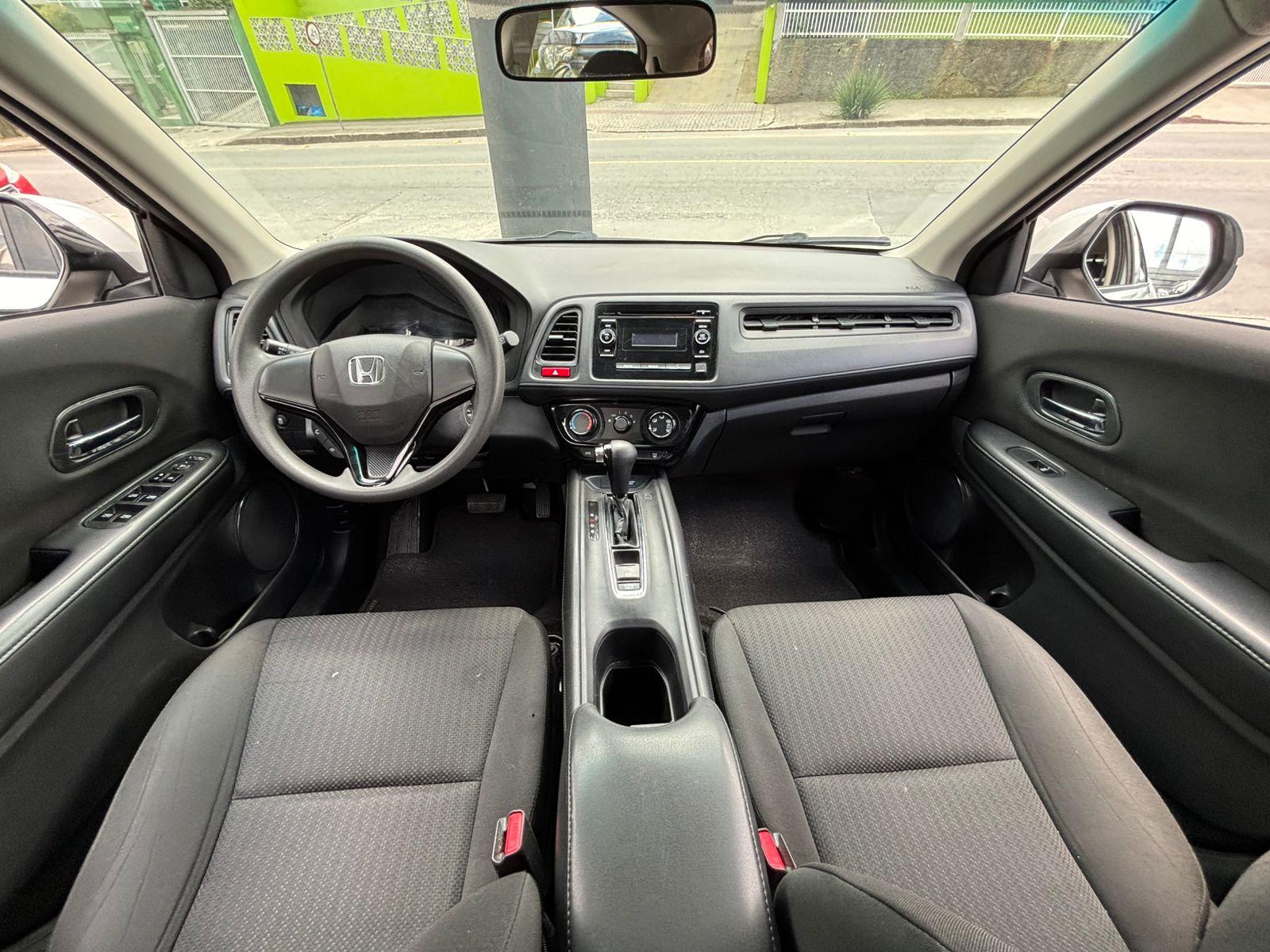 HR-V