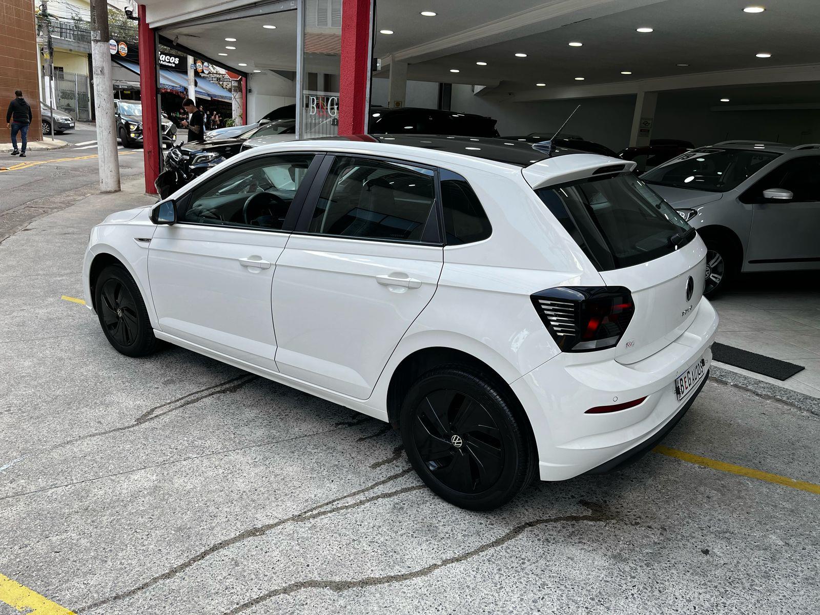 POLO