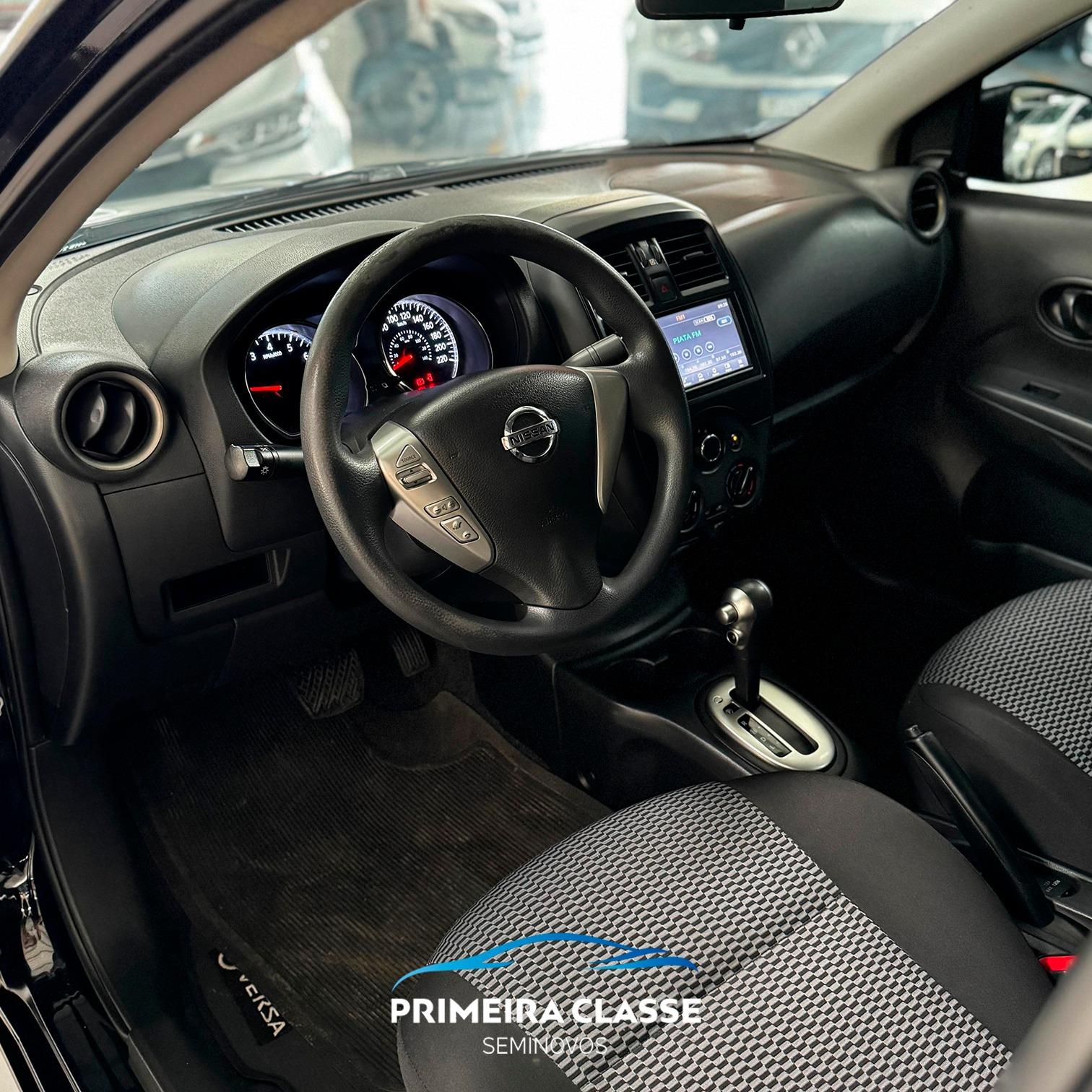 NISSAN VERSA