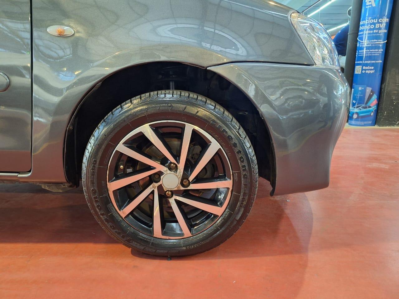 TOYOTA ETIOS