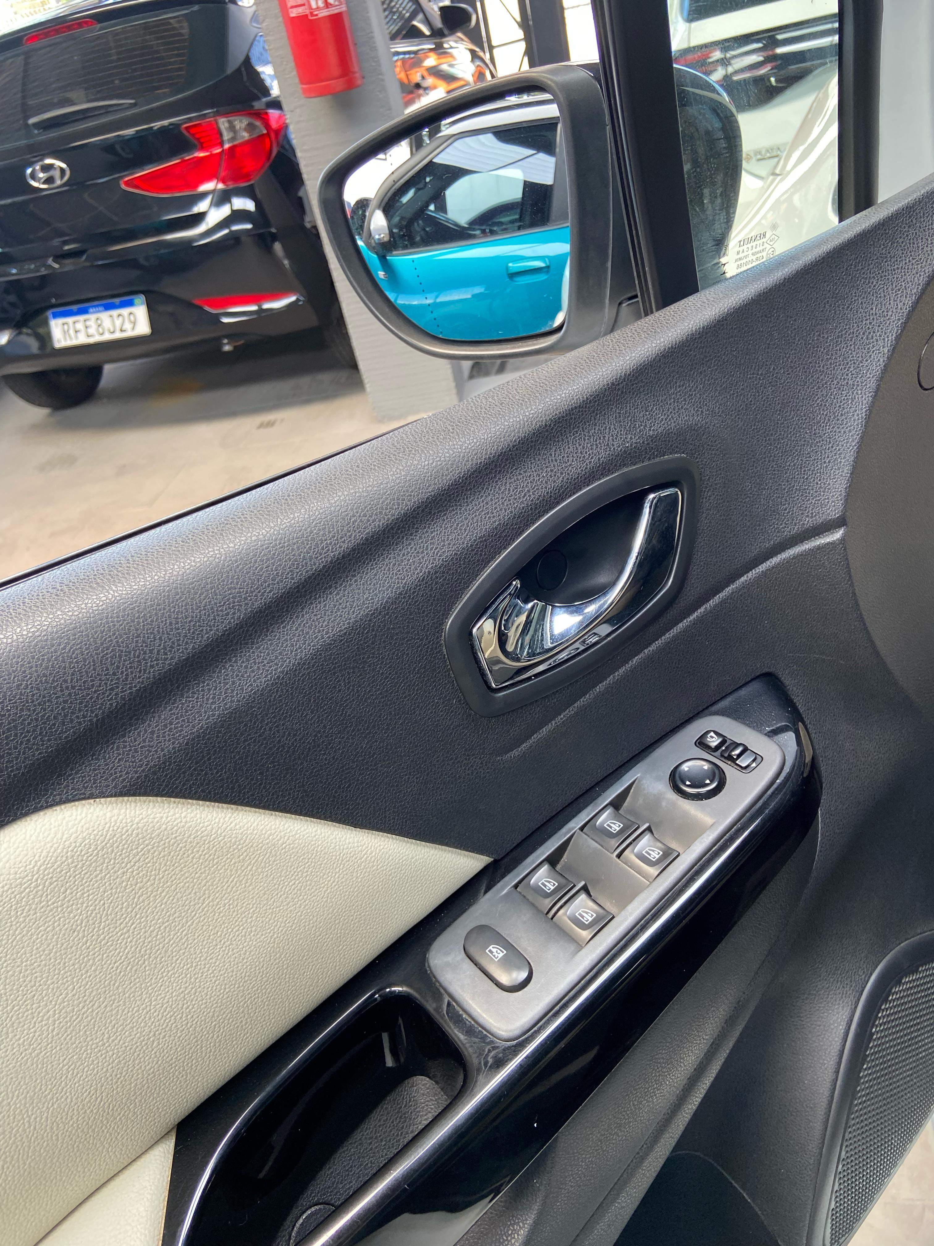 CAPTUR