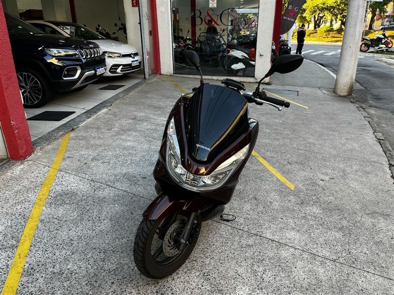 PCX DLX