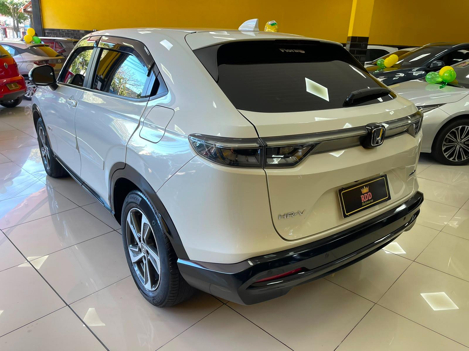 HR-V