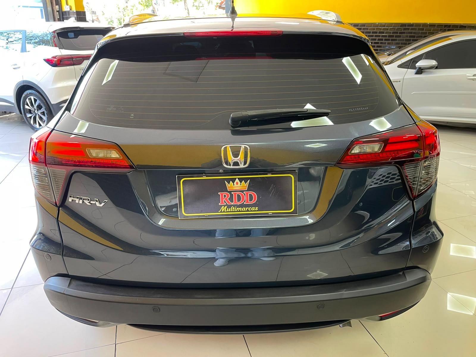 HR-V