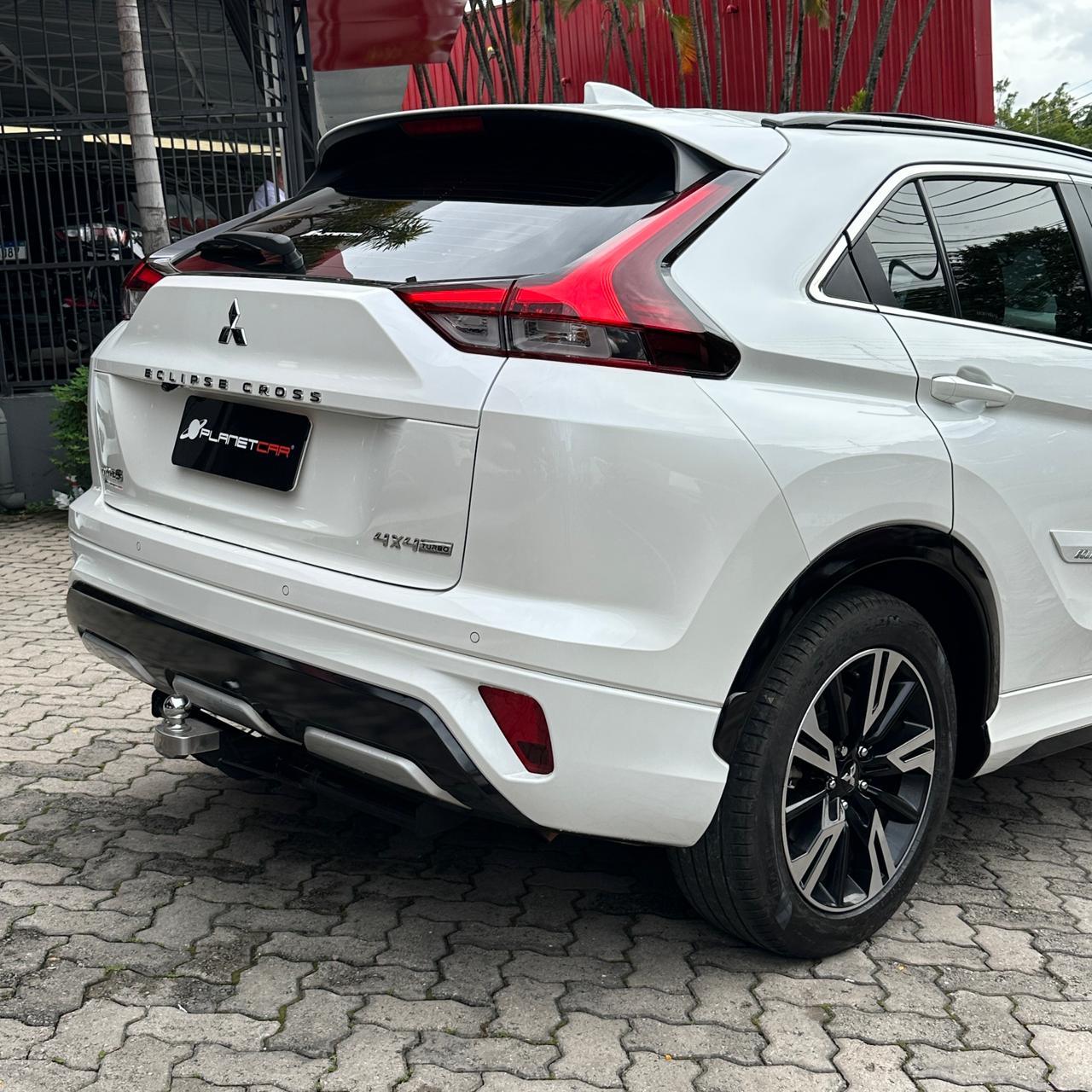 ECLIPSE CROSS