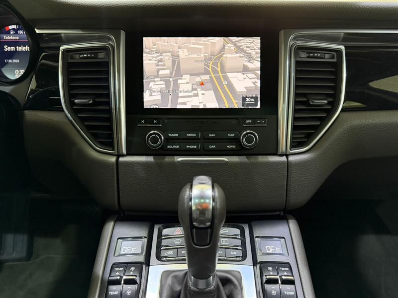 MACAN