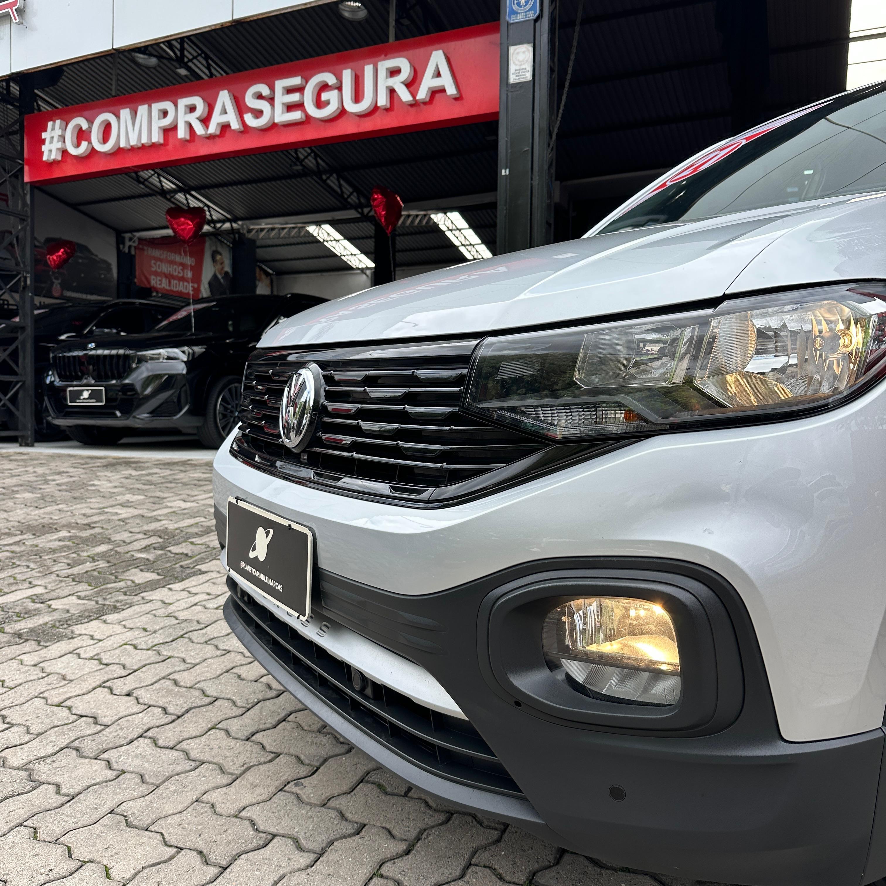 T-CROSS