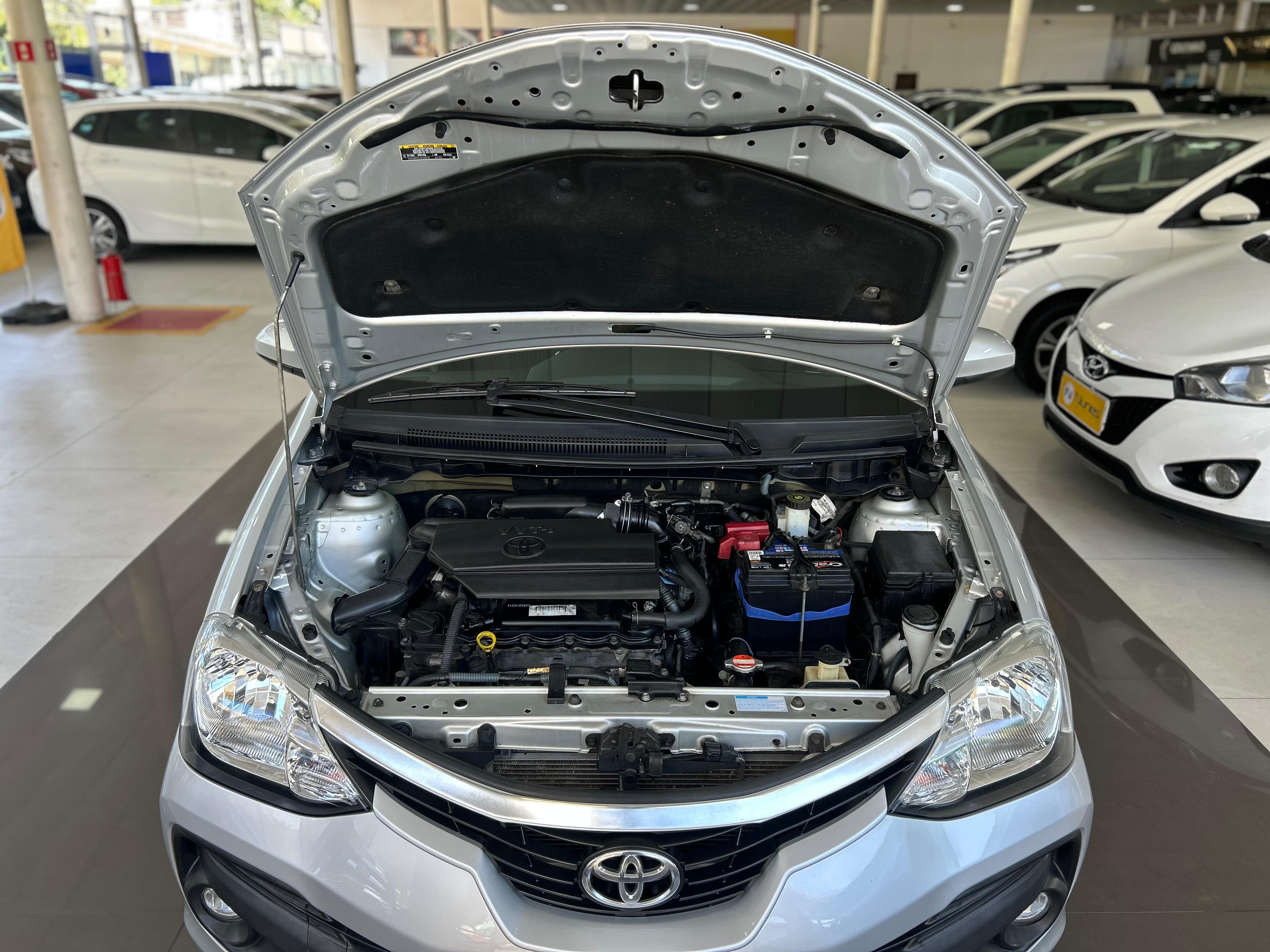 TOYOTA ETIOS