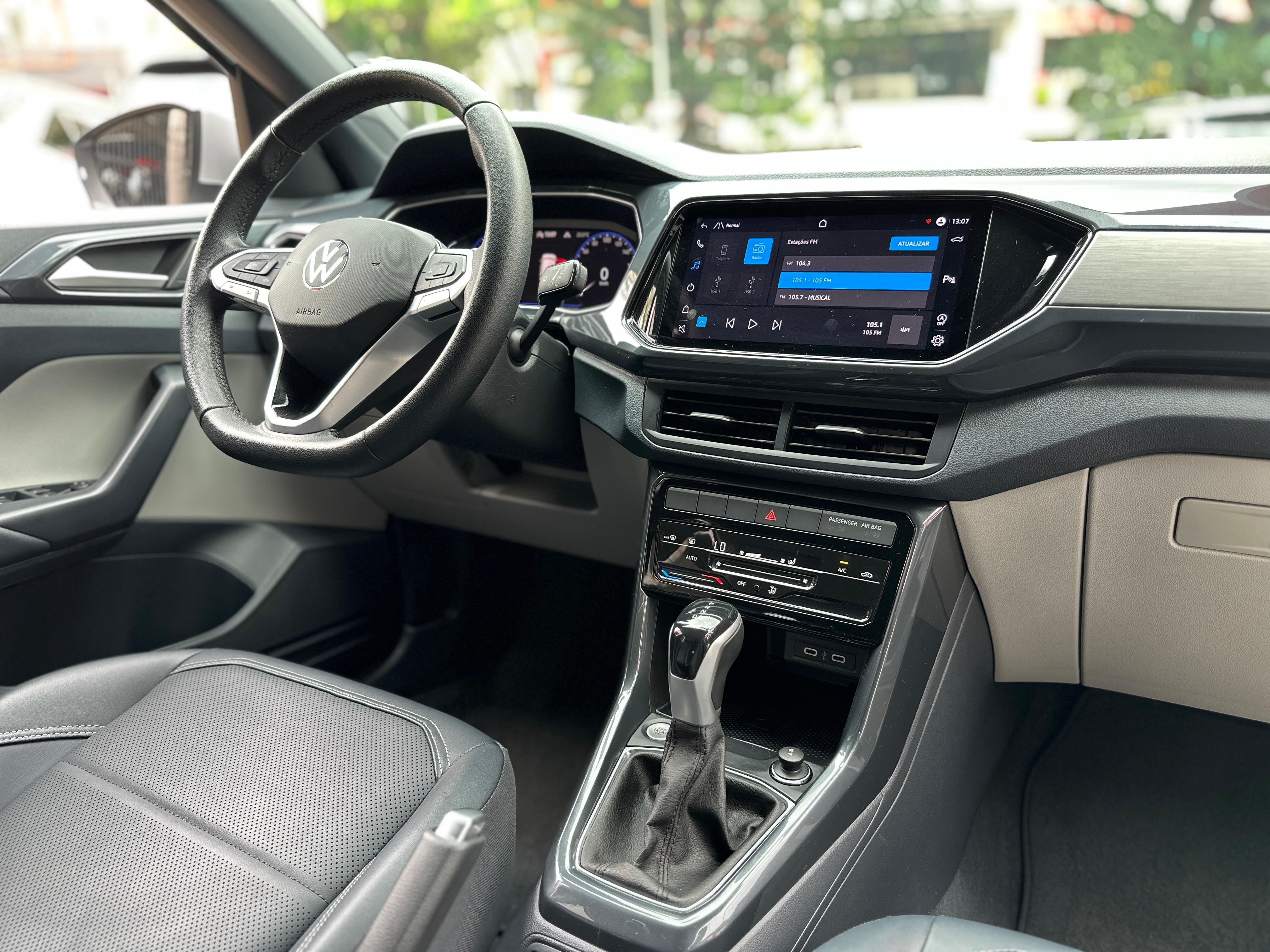 T-CROSS