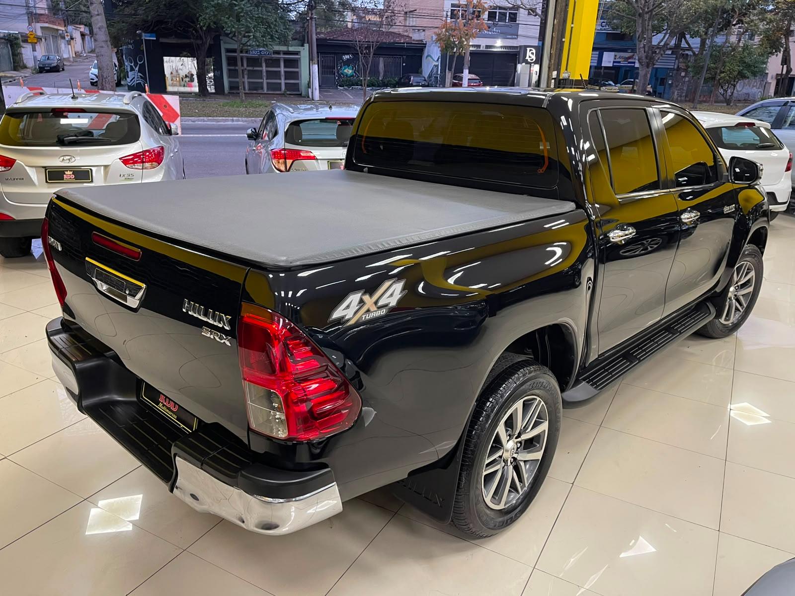 HILUX