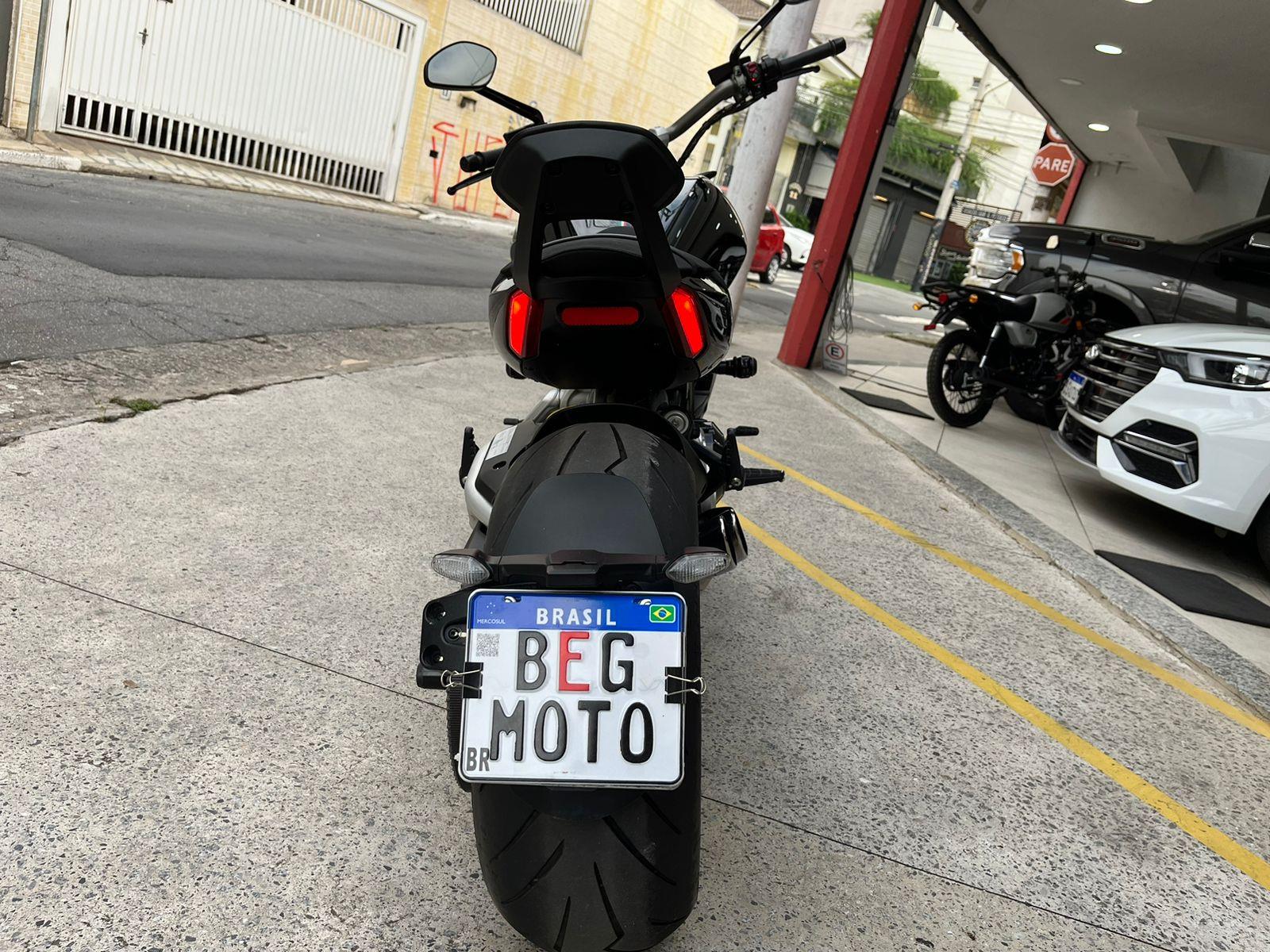XDIAVEL S