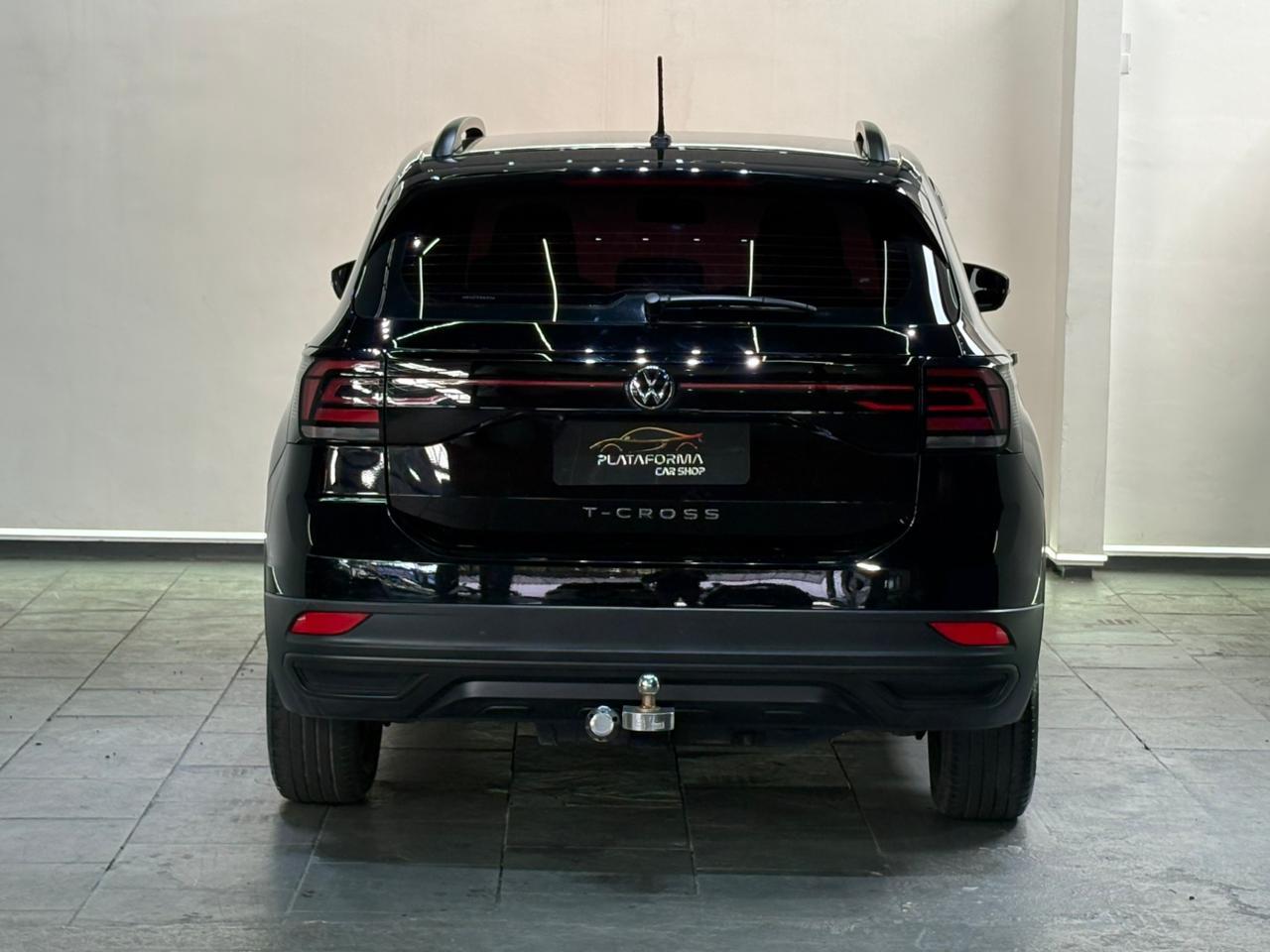 T-CROSS