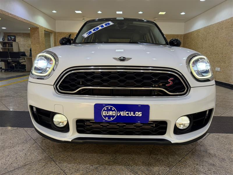 COUNTRYMAN