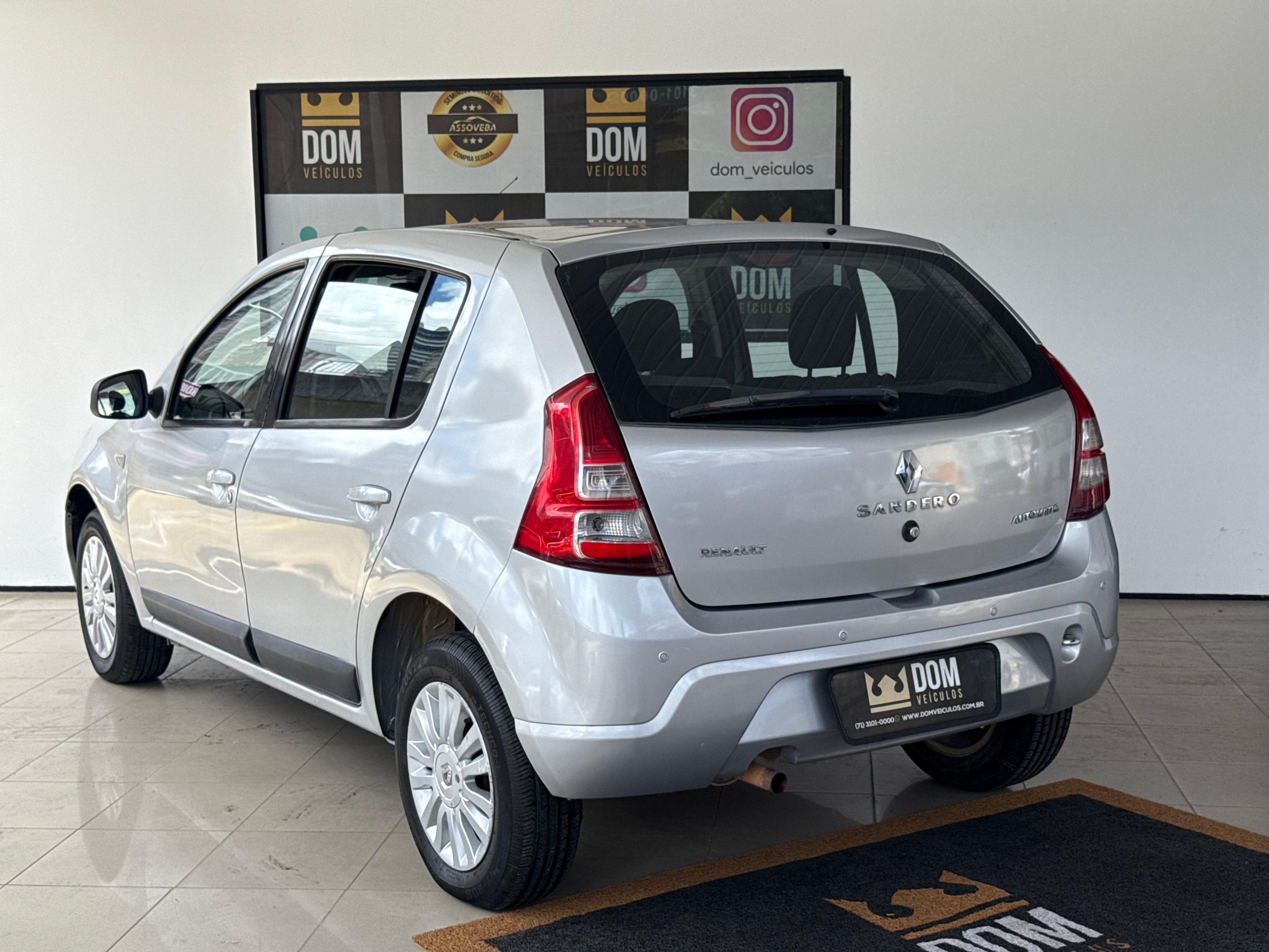 RENAULT SANDERO