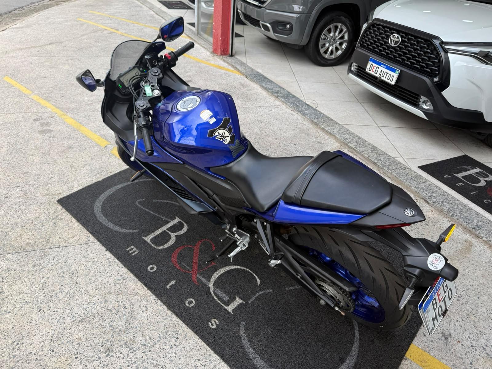 YZF R3 ABS
