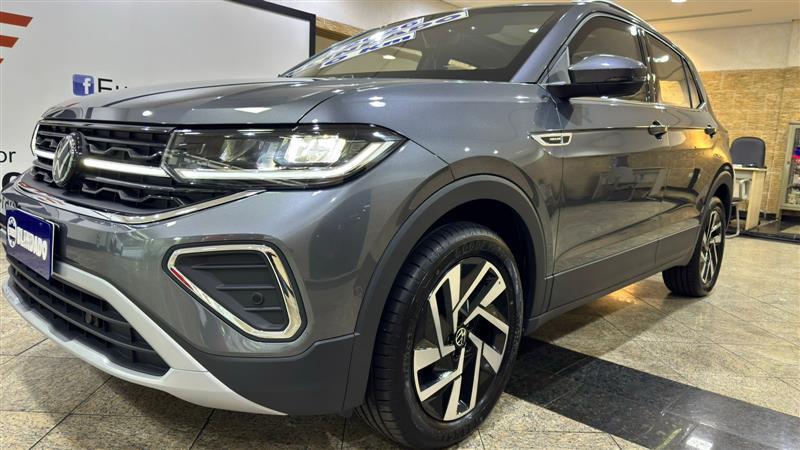 T-CROSS