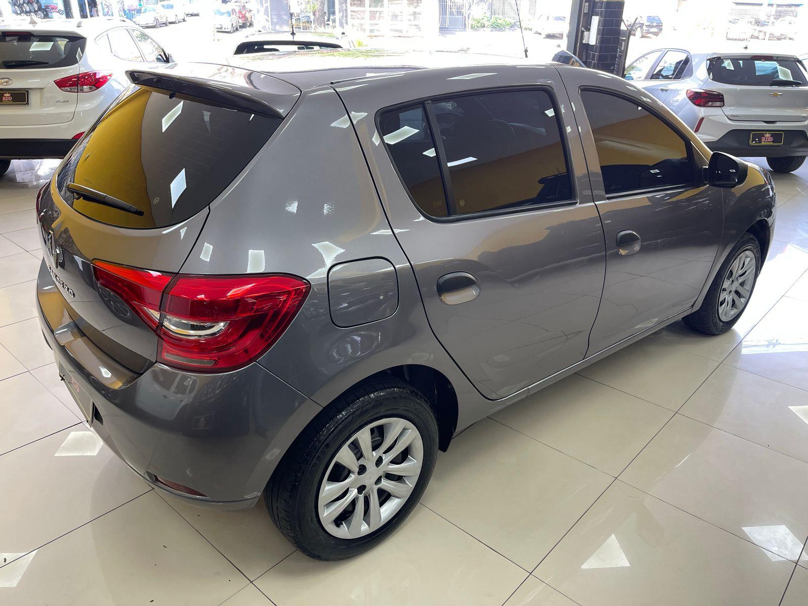SANDERO