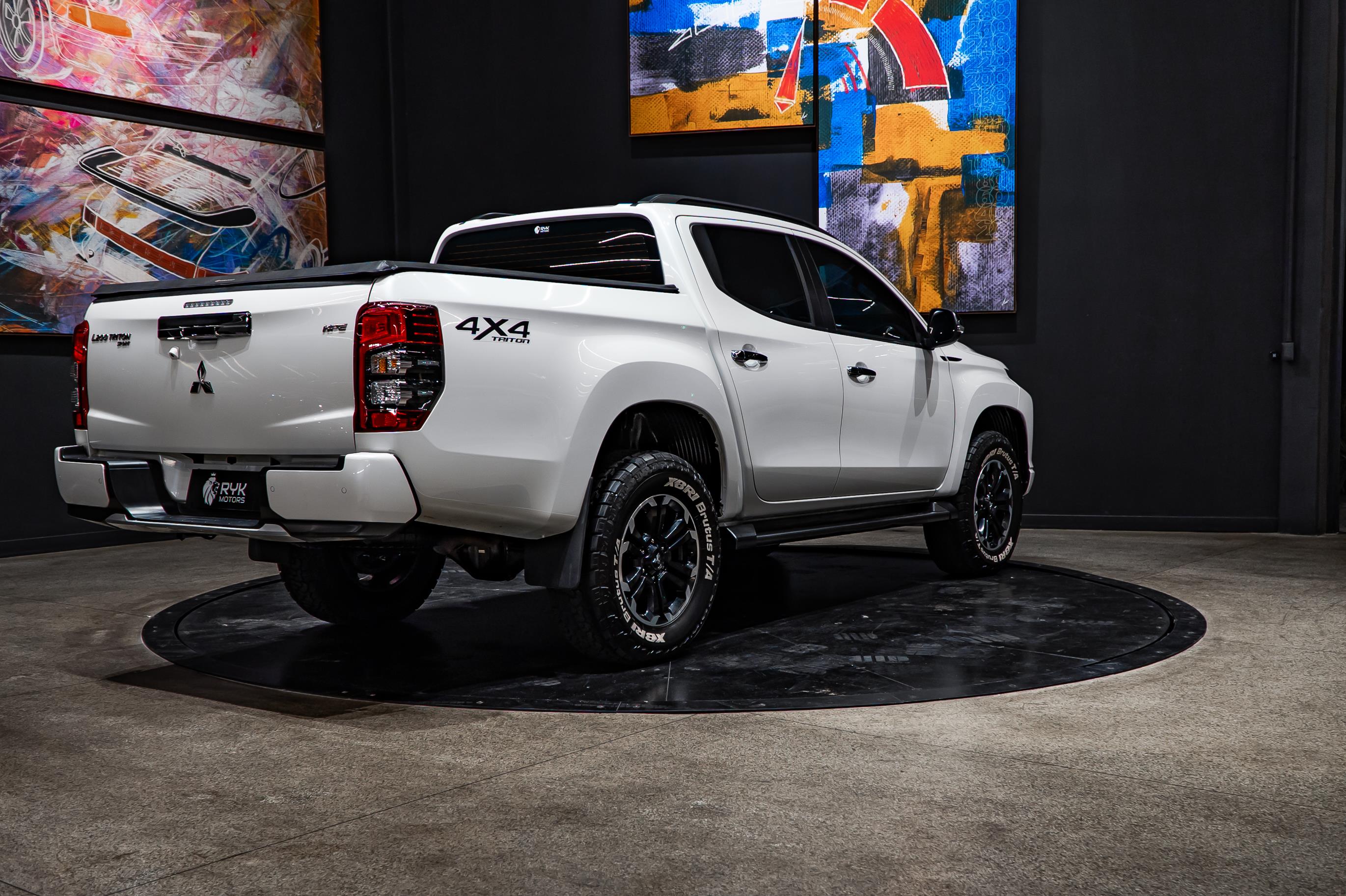 MITSUBISHI L200 TRITON