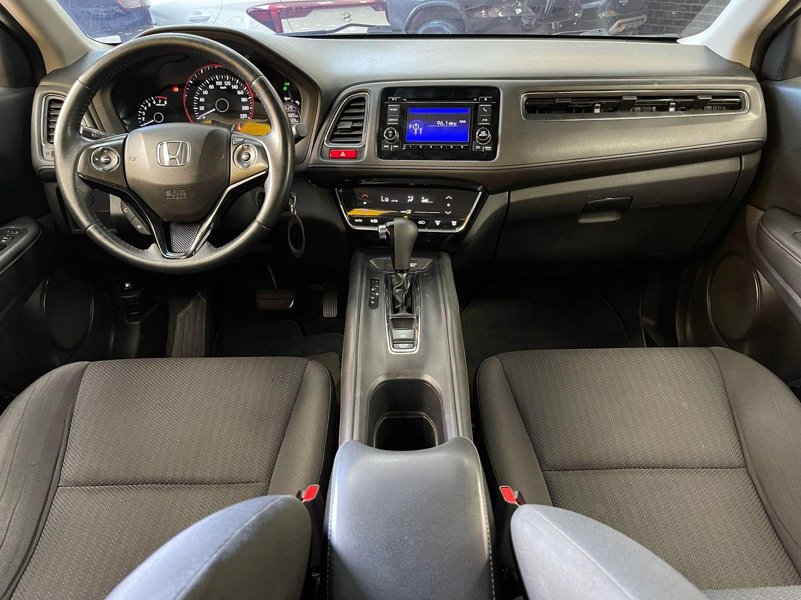 HR-V