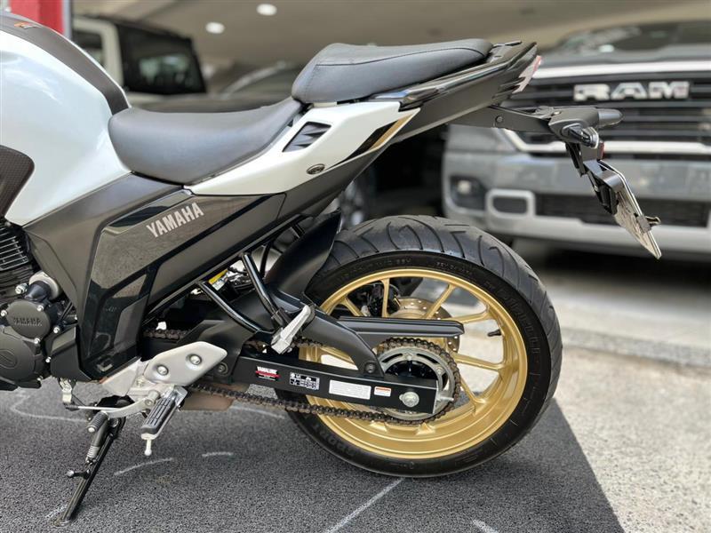 FZ25 FAZER CONNECTED ABS