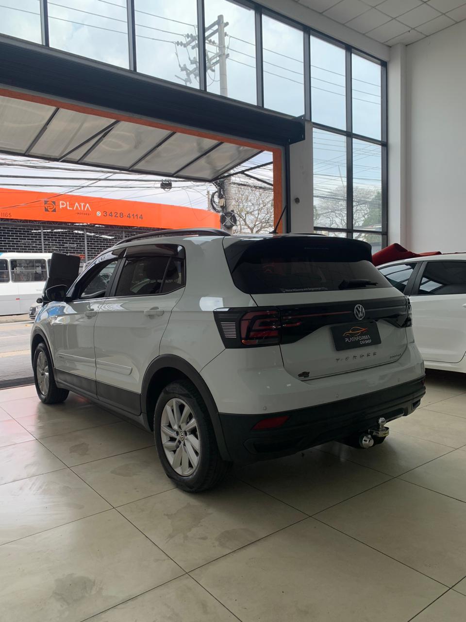 T-CROSS