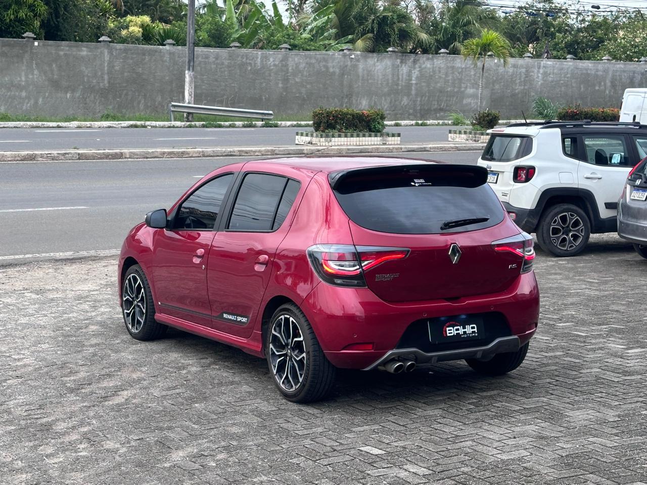 RENAULT SANDERO