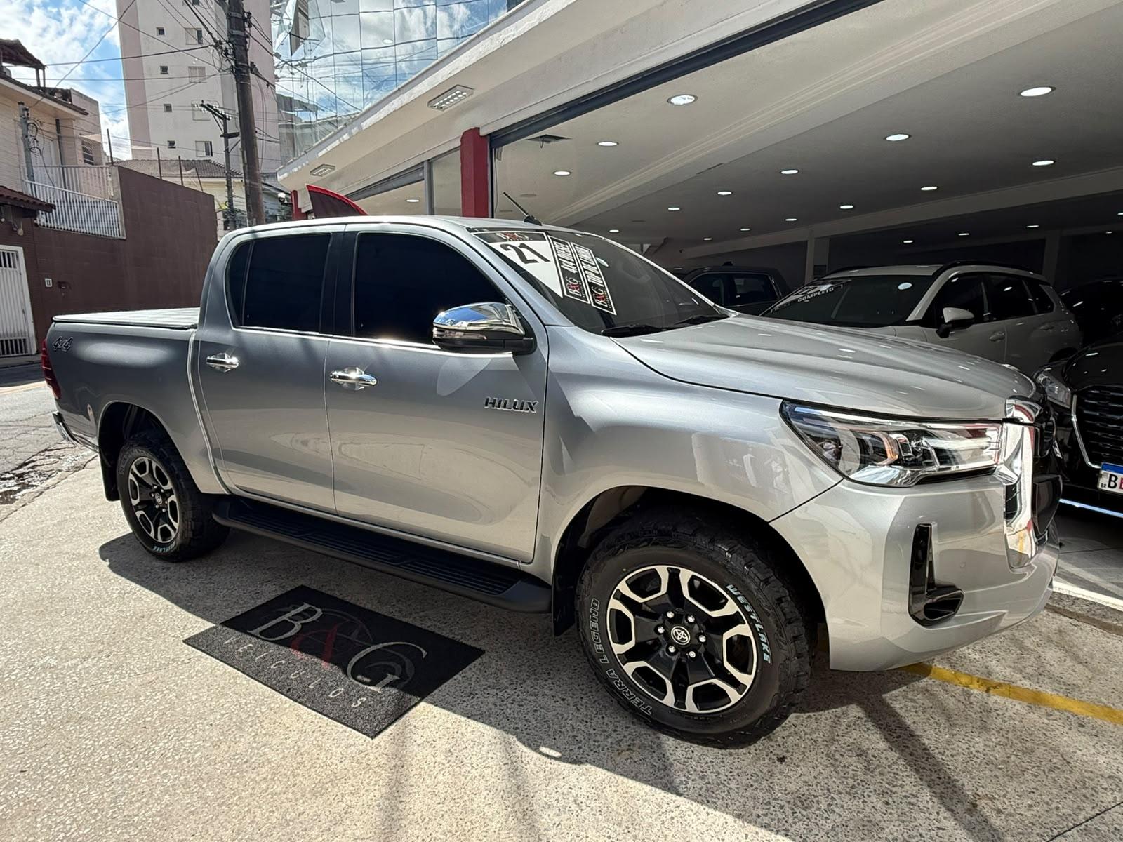 HILUX