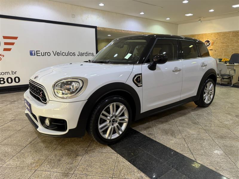 COUNTRYMAN