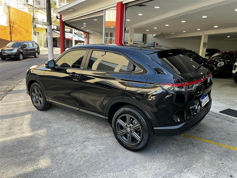 HR-V