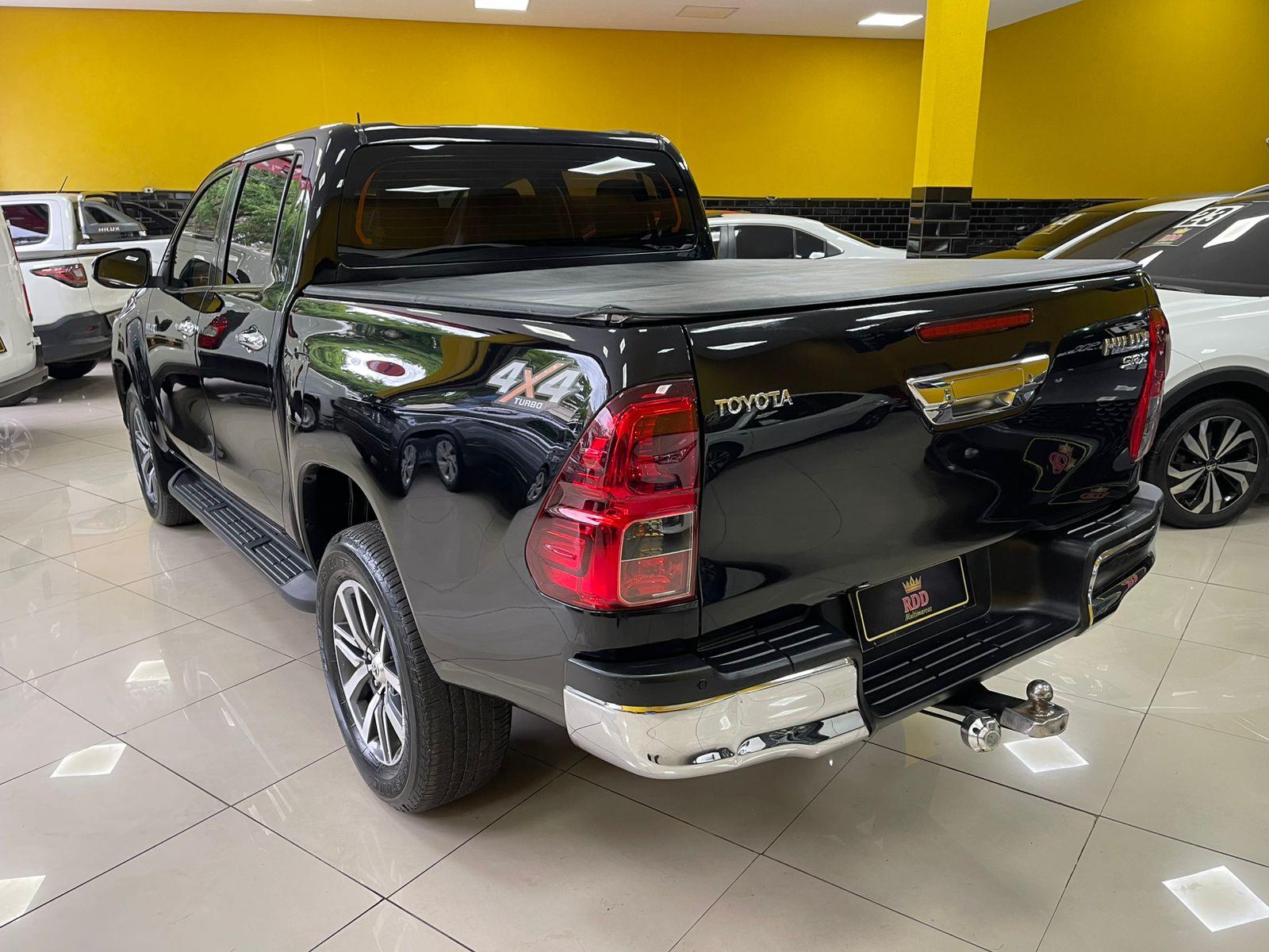 HILUX