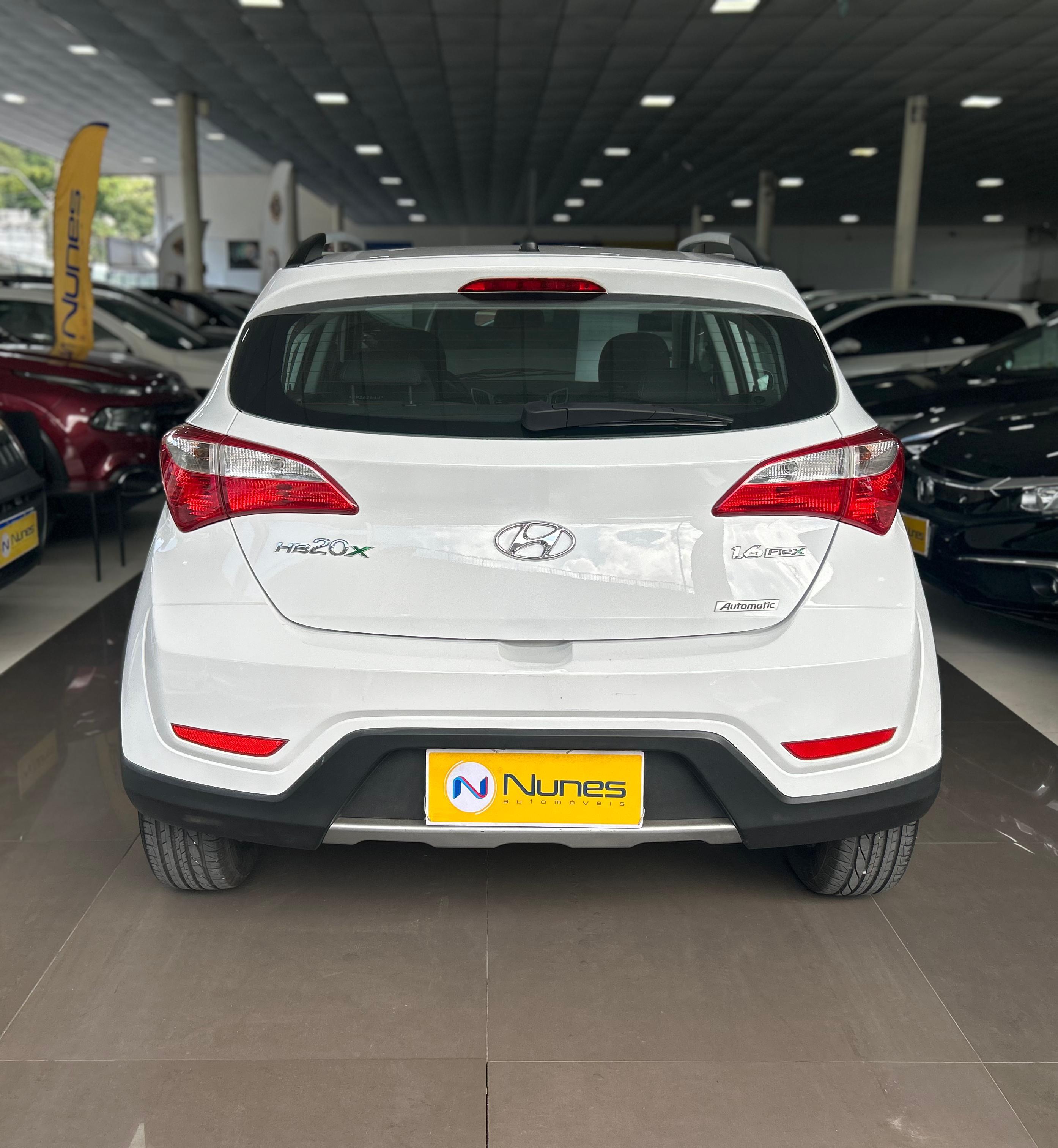 HYUNDAI HB20X