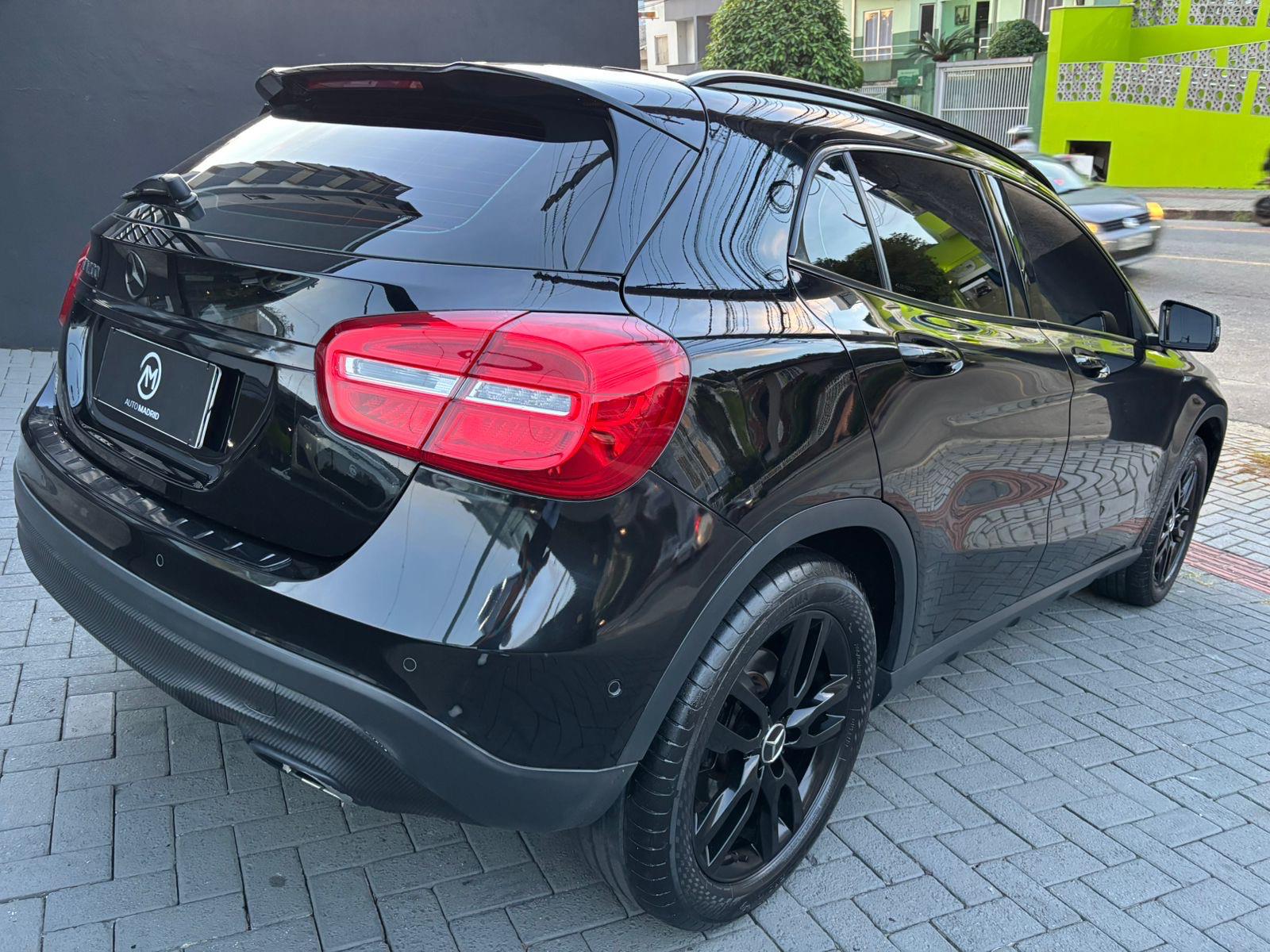 GLA 200