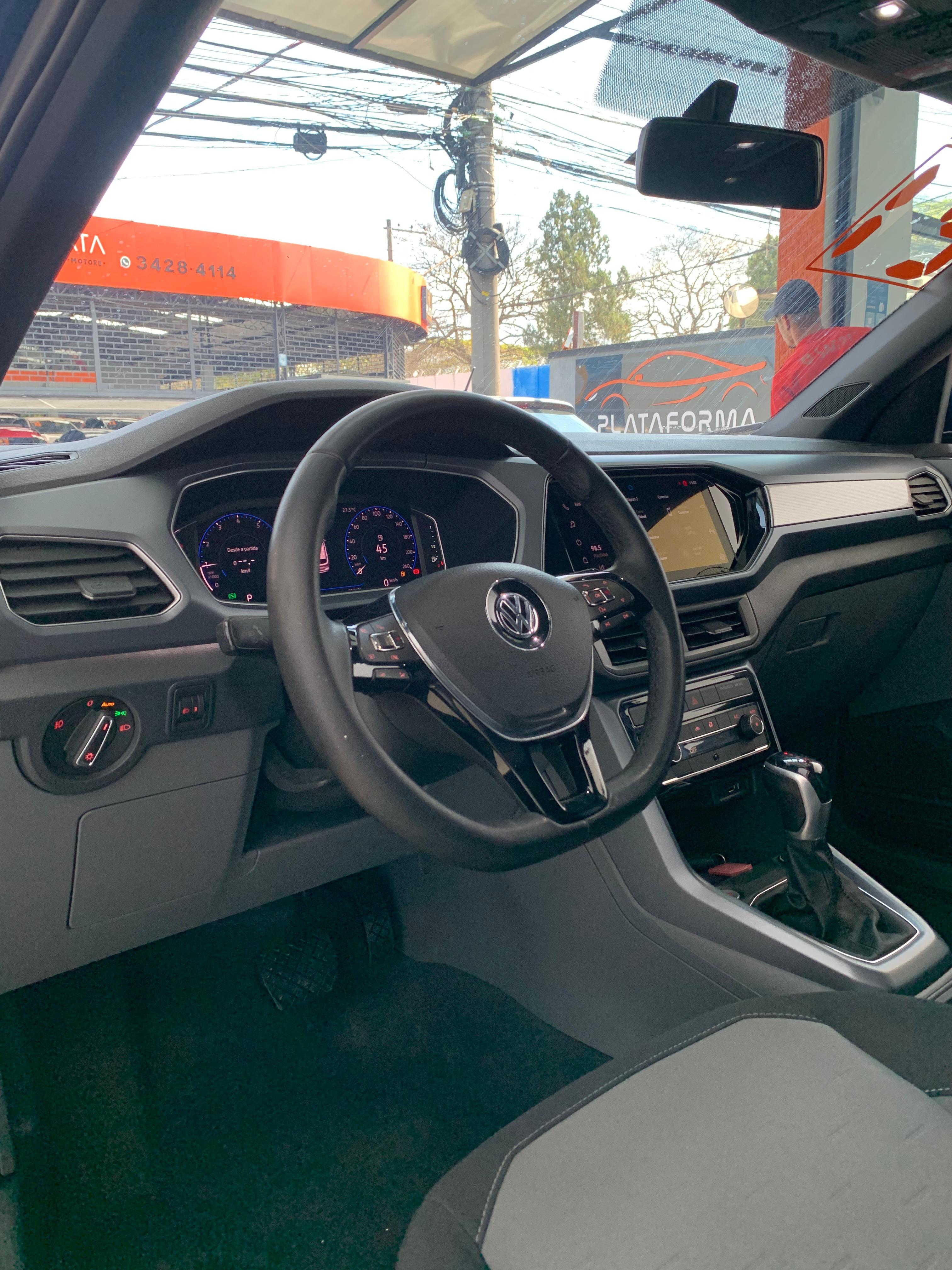 T-CROSS