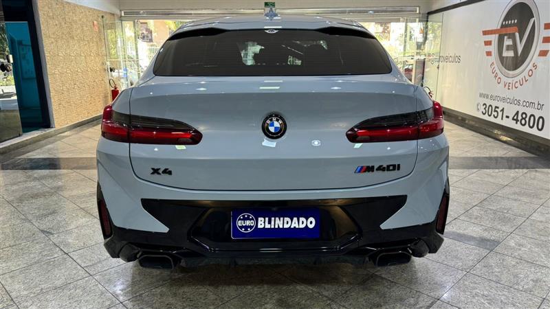X4